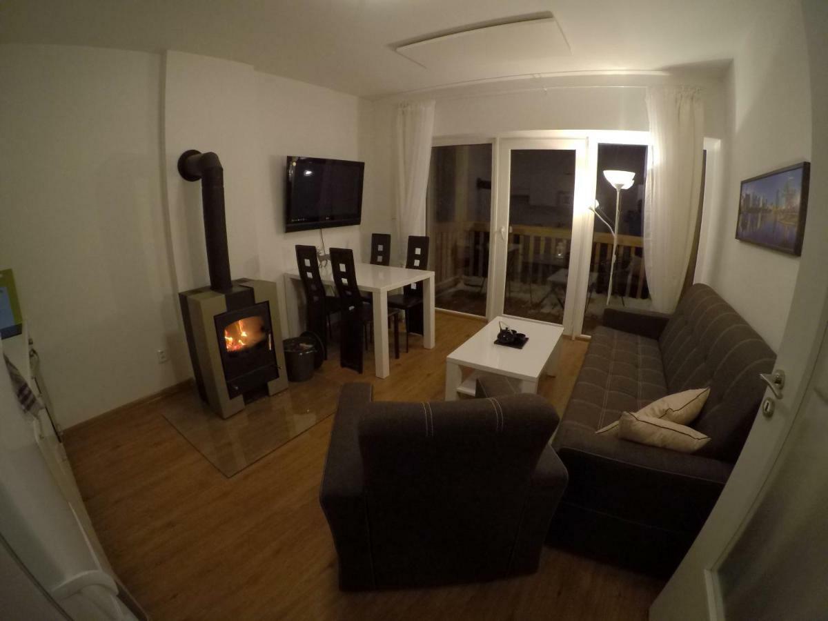 Apartman Reggie - Pec Pod Snezkou Exterior photo